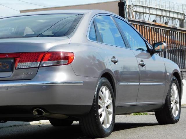 Hyundai Azera image 9