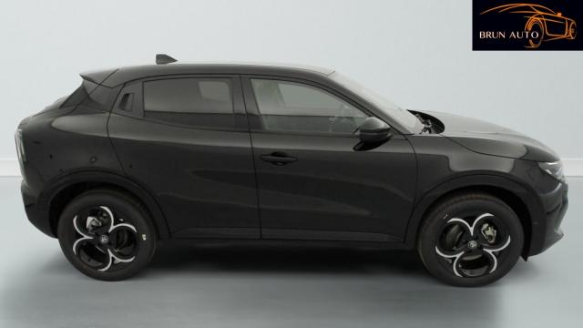 Alfa Romeo Junior image 9