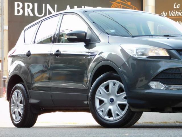 Ford Kuga image 7