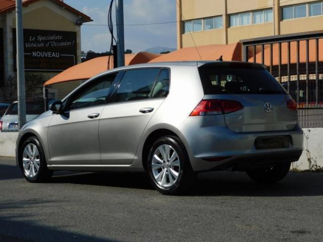 Volkswagen Golf image 6