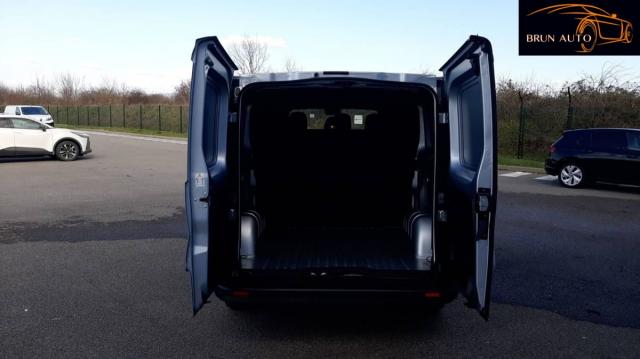 Renault Trafic image 4
