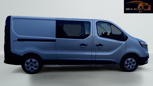 Renault Trafic image 1