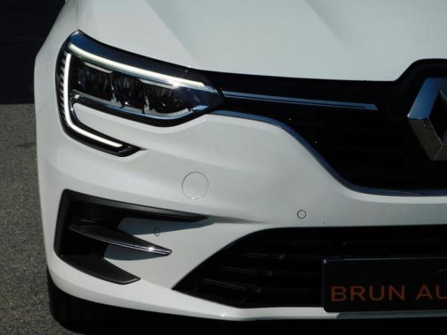 Renault Mégane image 2