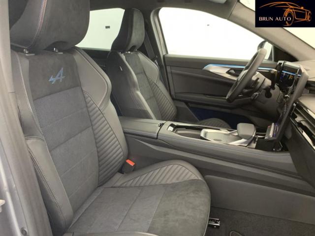 Renault Rafale image 8