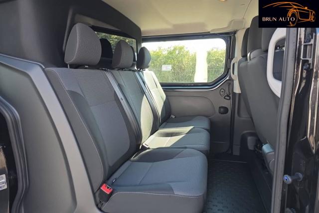 Renault Trafic image 2