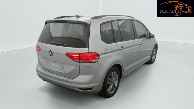 Volkswagen Touran image 8