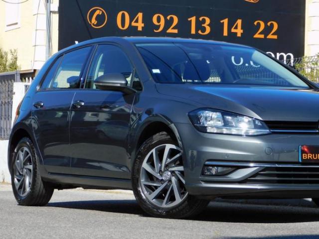 Volkswagen Golf image 8