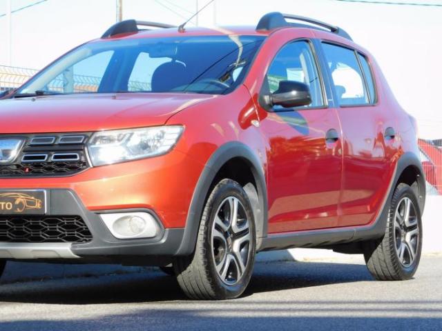 Dacia Sandero image 3