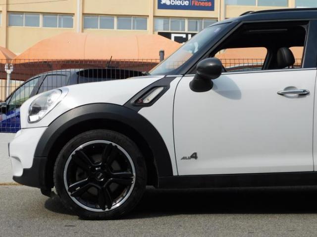 Mini Countryman image 5