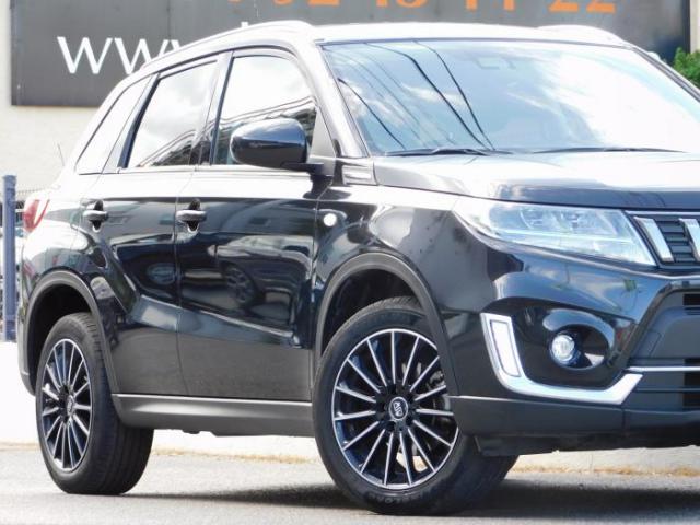 Suzuki Vitara image 3