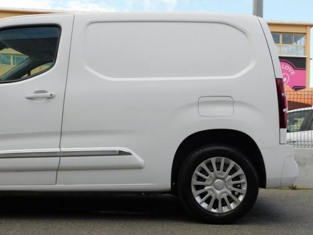 Toyota Proace City image 1