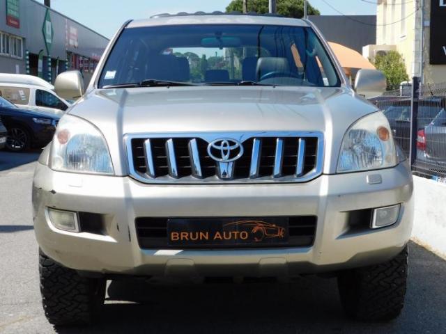 Toyota Land Cruiser image 1