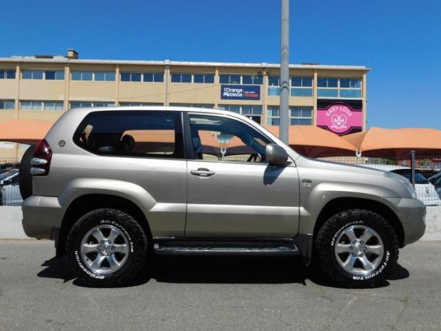 Toyota Land Cruiser image 3