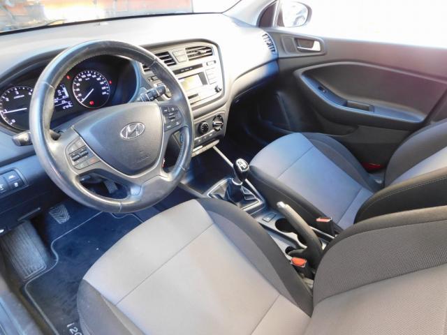 Hyundai I20 image 7