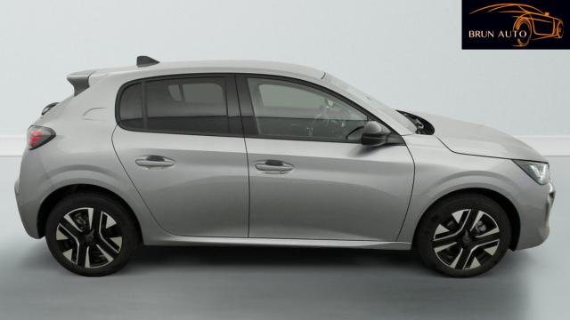 Peugeot 208 image 3