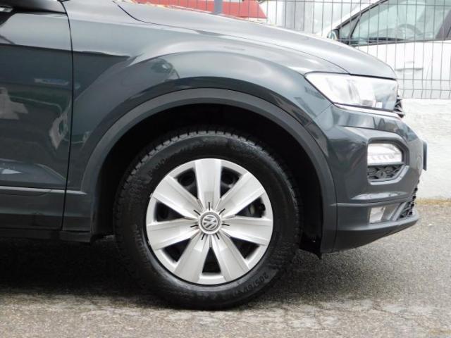 Volkswagen T-Roc image 7