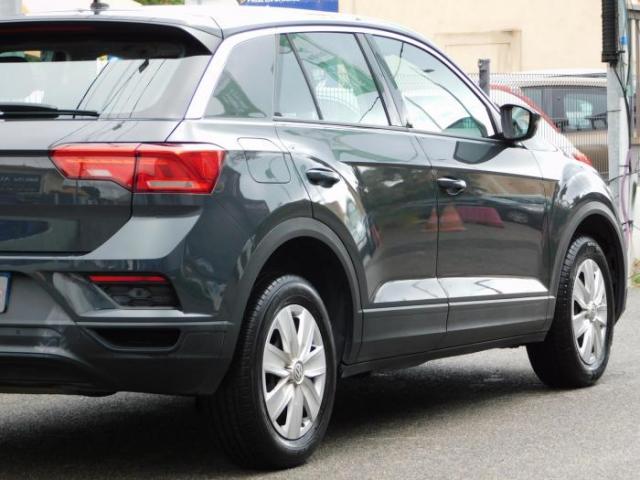 Volkswagen T-Roc image 1