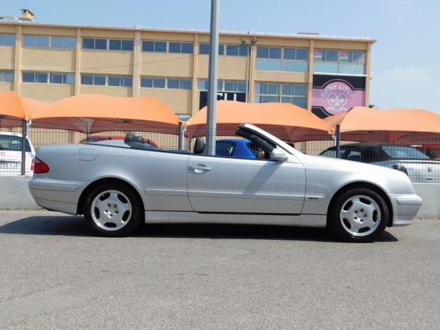 Mercedes Benz Classe Clk image 8
