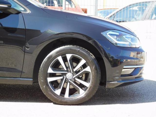 Volkswagen Golf image 5