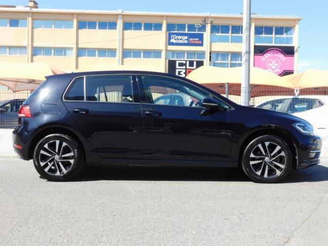 Volkswagen Golf image 6