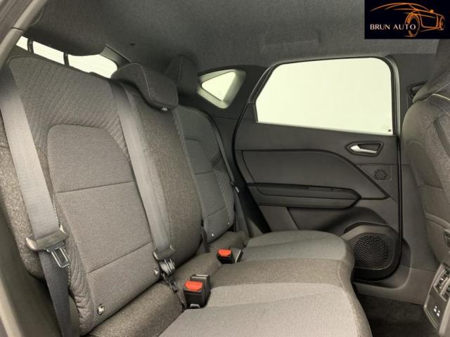 Renault Captur image 7