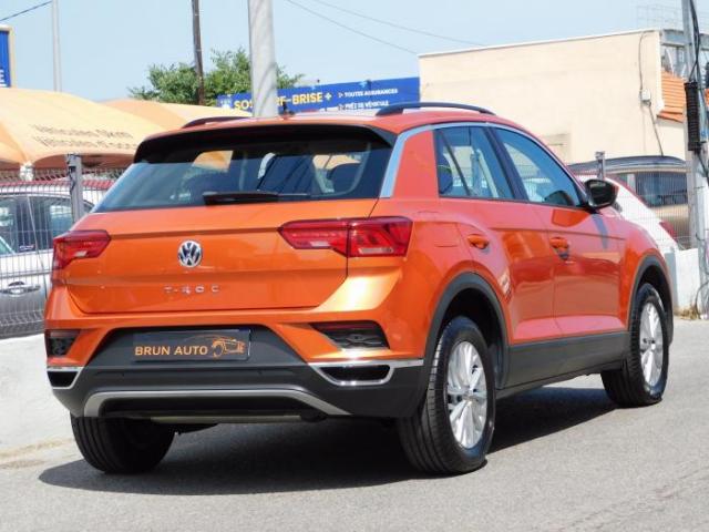 Volkswagen T-Roc image 3