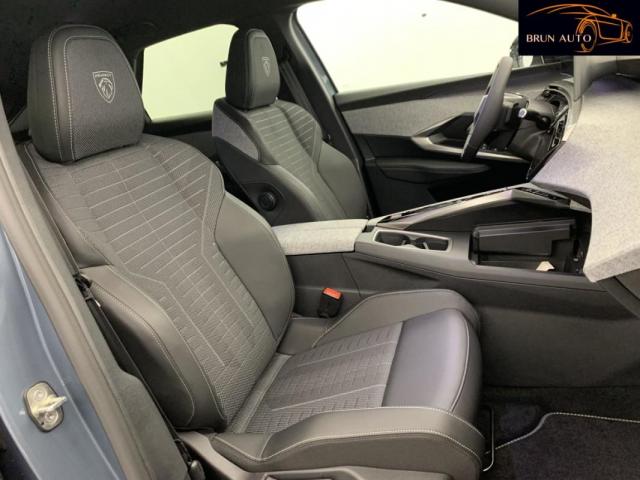 Peugeot 3008 image 2