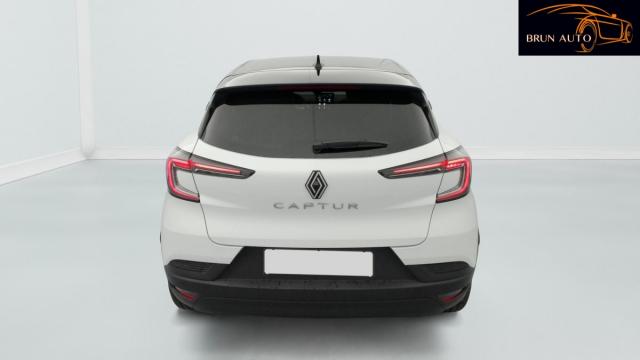 Renault Captur image 1