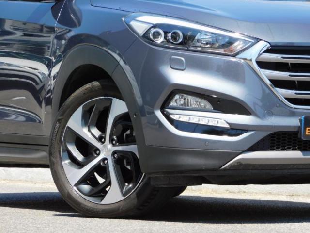 Hyundai Tucson image 3