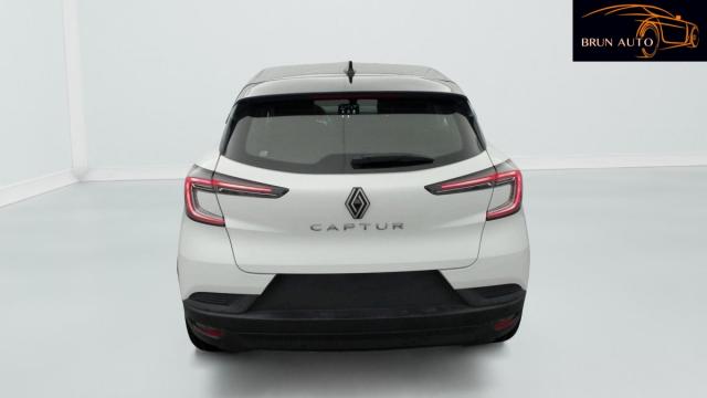 Renault Captur image 1