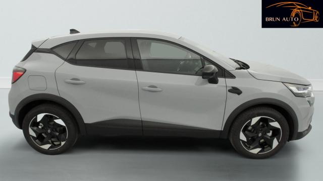 Renault Captur image 1