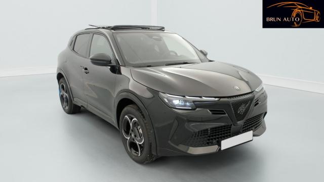 Alfa Romeo Junior 1.2 Ibrida 145 Ch E-Dct6 Q4 Ti