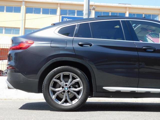 Bmw X4 image 1