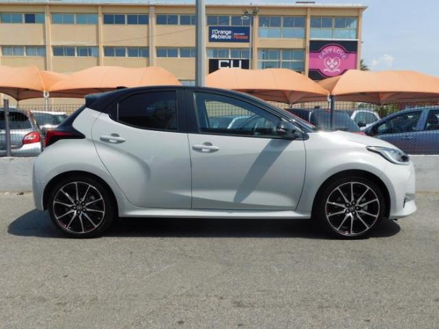 Toyota Yaris image 3