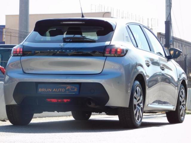 Peugeot 208 image 6