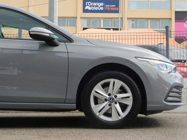 Volkswagen Golf image 6