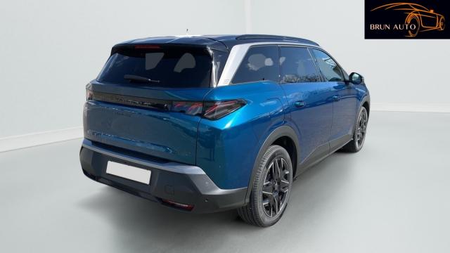 Peugeot 5008 image 2