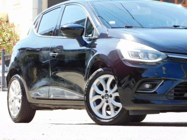 Renault Clio image 8