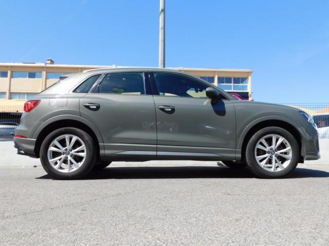 Audi Q3 image 2