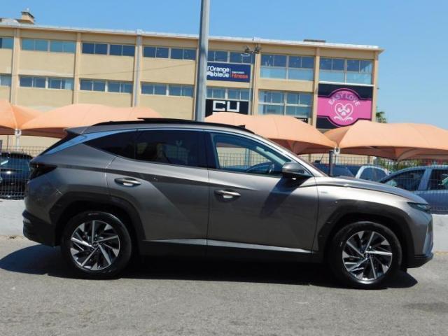 Hyundai Tucson image 8