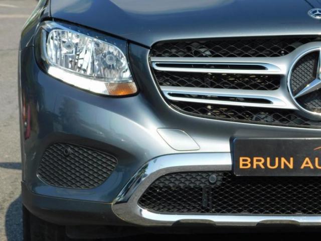 Mercedes Benz Glc image 2