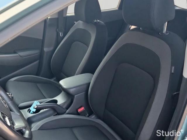 Hyundai Kona image 9