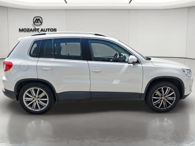 Volkswagen Tiguan image 8