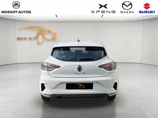 Renault Clio image 2