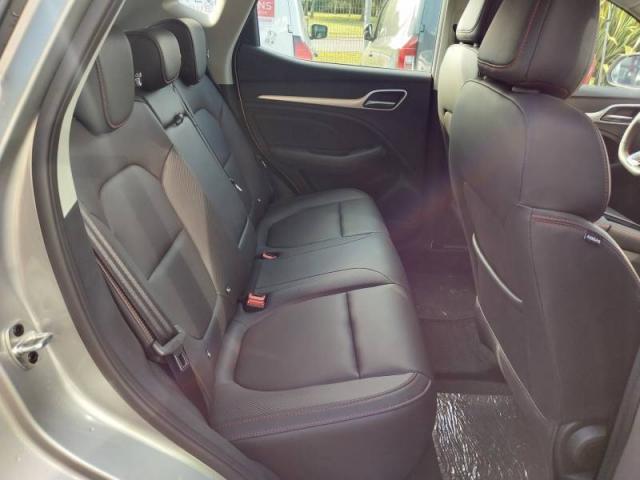 Mg Zs image 7