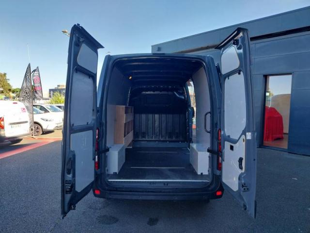 Nissan Interstar image 1