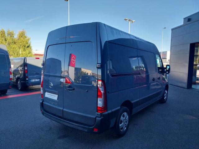 Nissan Interstar image 6