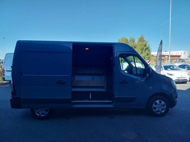 Nissan Interstar image 7