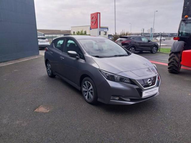 Nissan Leaf image 1