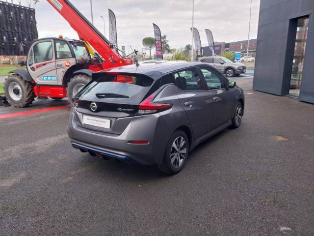 Nissan Leaf image 7
